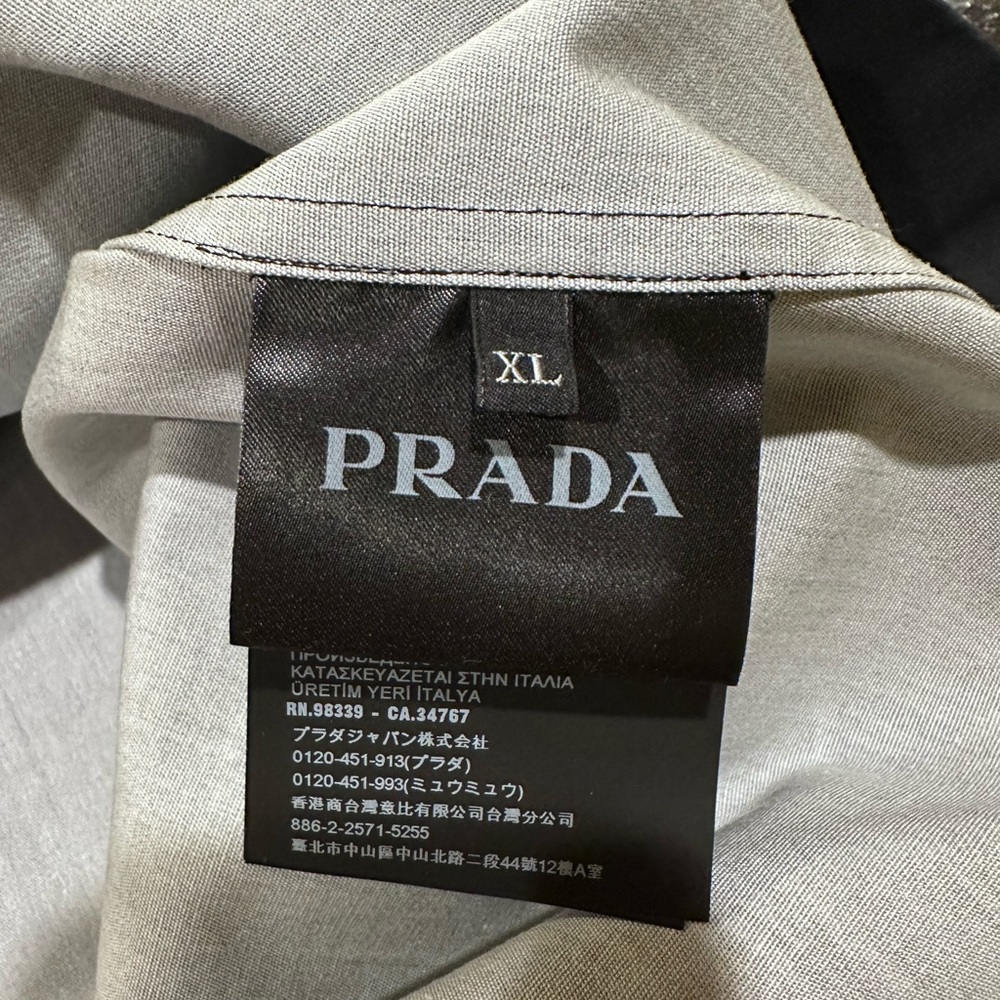 Prada Double Match FW20 Black Purple Red Horse Bowling Shirt - Picture 12 of 15